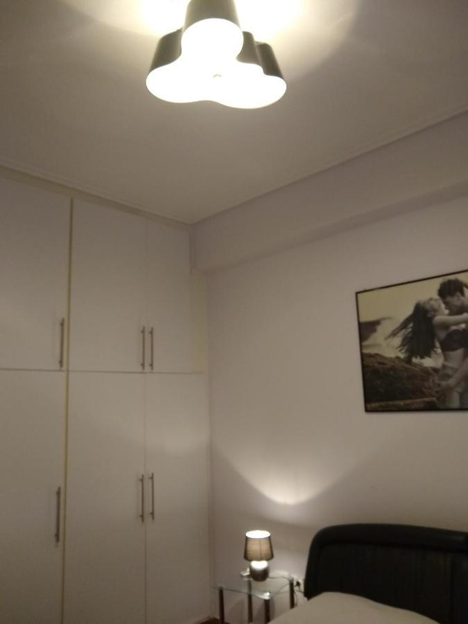 Acropolis Within 10 Minutes Walk! Classical Apartment And A Hostess At Your Side! Athen Exterior foto