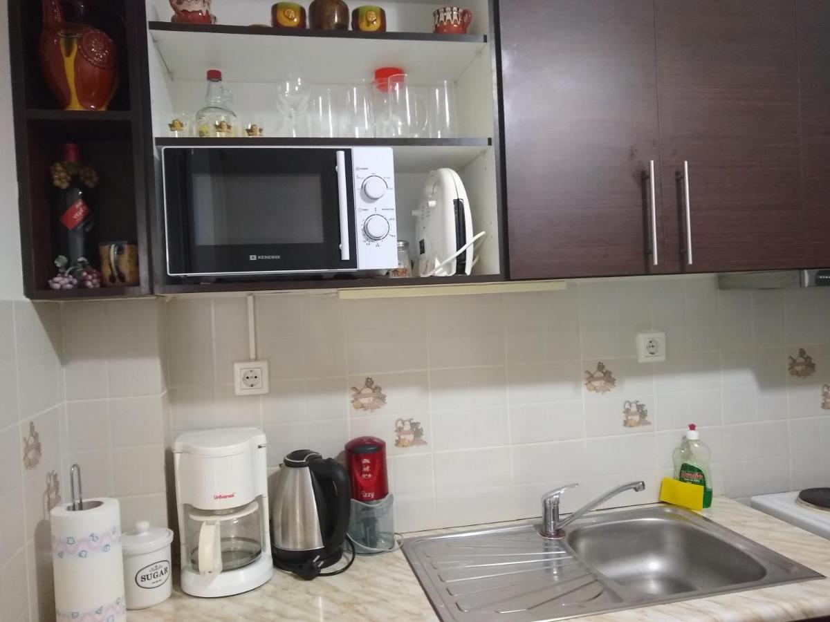 Acropolis Within 10 Minutes Walk! Classical Apartment And A Hostess At Your Side! Athen Exterior foto