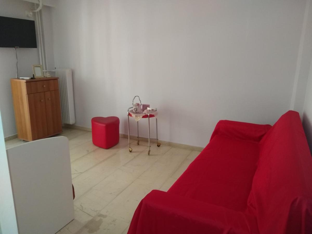 Acropolis Within 10 Minutes Walk! Classical Apartment And A Hostess At Your Side! Athen Exterior foto